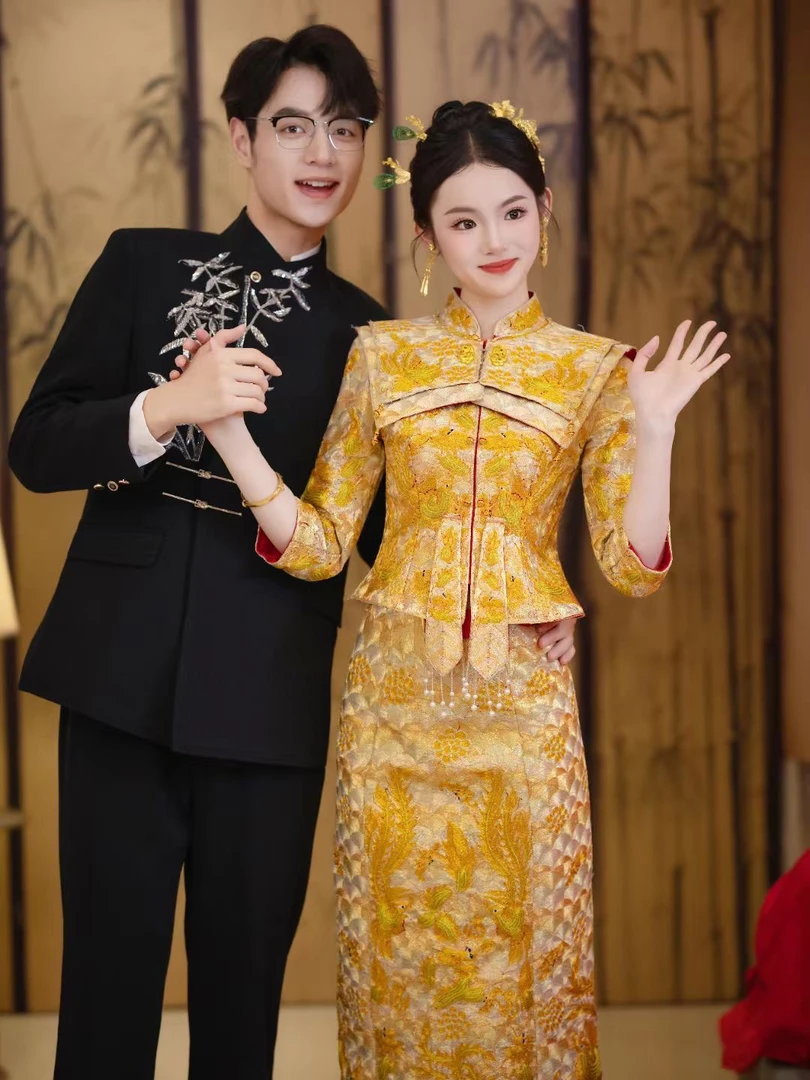 龙凤褂2024新款重工敬酒服显瘦秀禾服立体绣出阁服复古中式新娘服