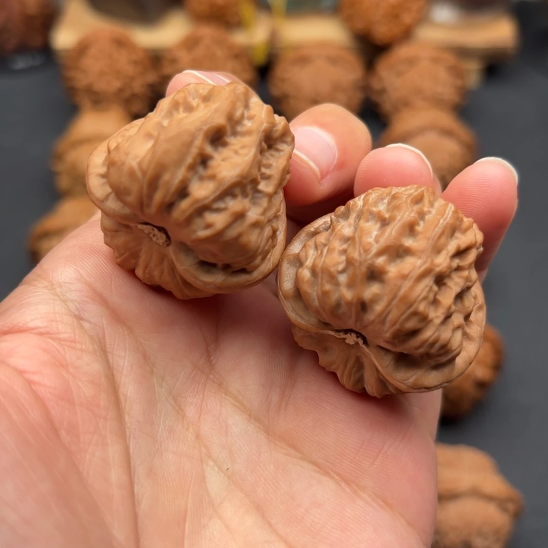 文玩核桃吊坠门头沟元宝34