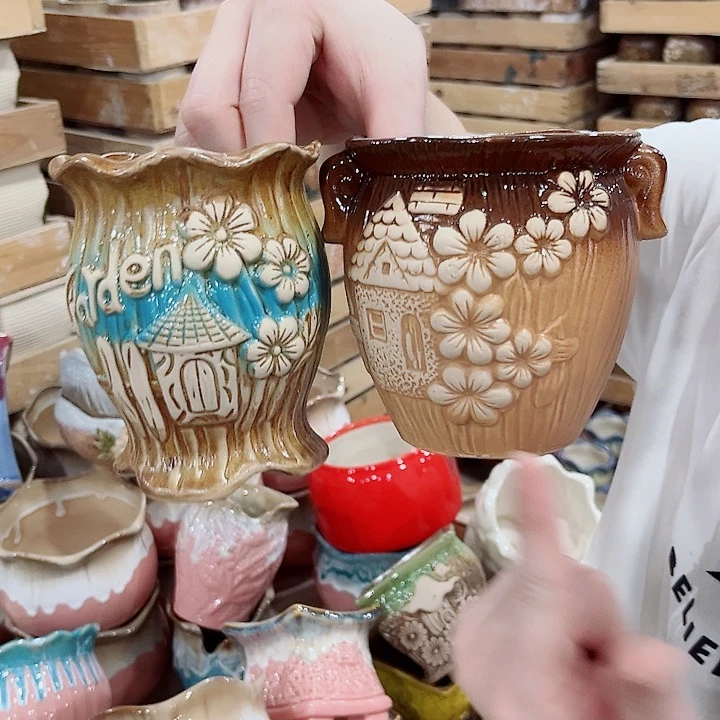 有孔.凑单10元陶瓷花盆发货！