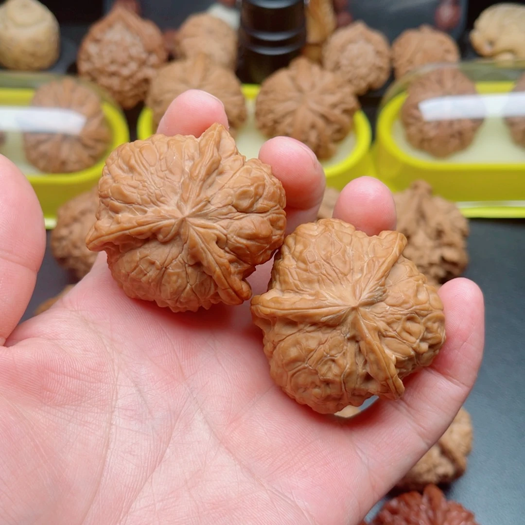 文玩核桃吊坠南瓜墩44×43×32