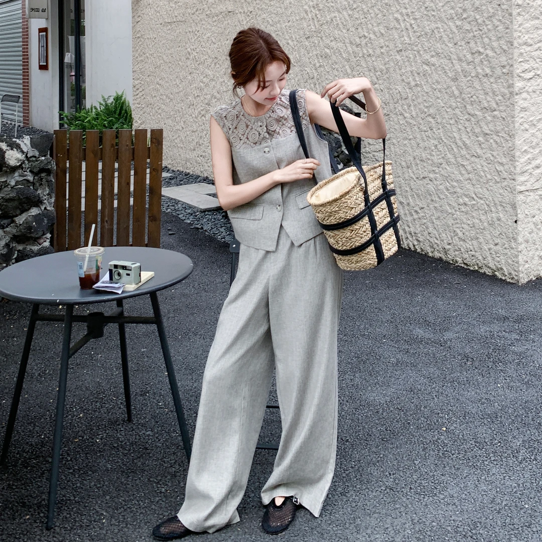 名媛范蕾丝镂空拼接马甲阔腿裤套装女2025夏老钱风时尚大气两件套