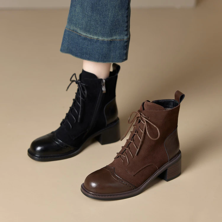 5.5cm 英伦风复古百搭粗跟马丁靴秋冬通勤简约风时尚大码4142短靴