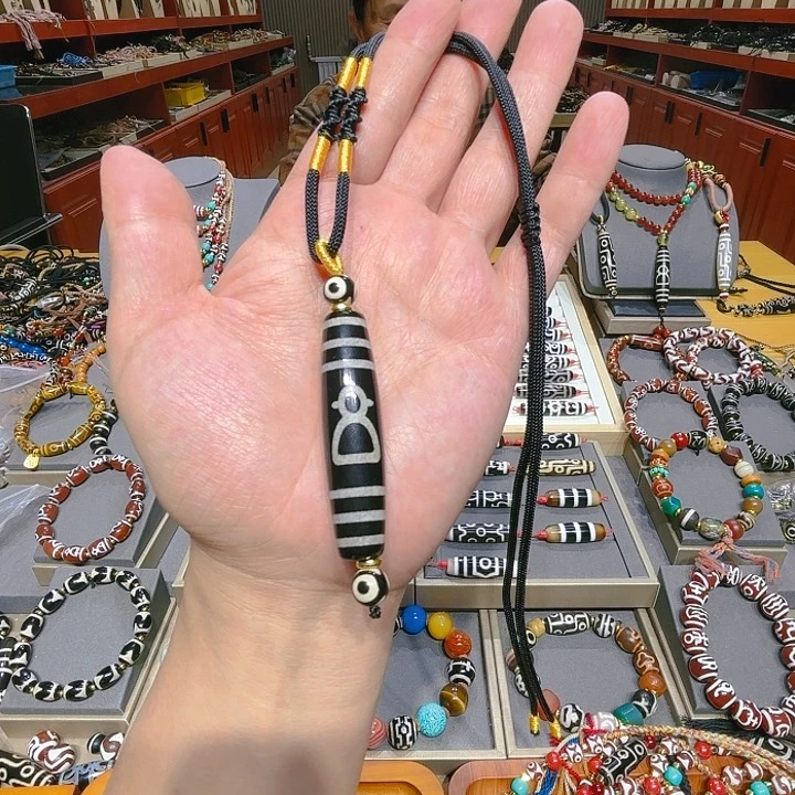 未镶嵌玛瑙/玉髓珠宝奇石