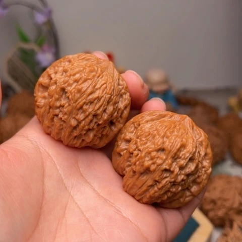 吊坠文玩核桃40全品绣球