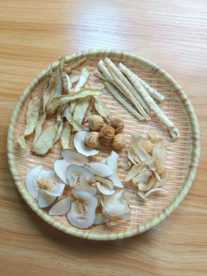 沙参玉竹百合无花果海底椰适合四季清润