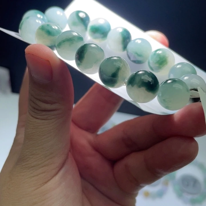 未镶嵌定制翡翠翡翠卡12+