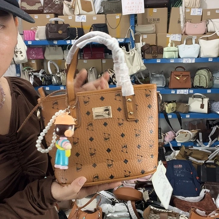 猪剖层皮革206健健康康平平安安