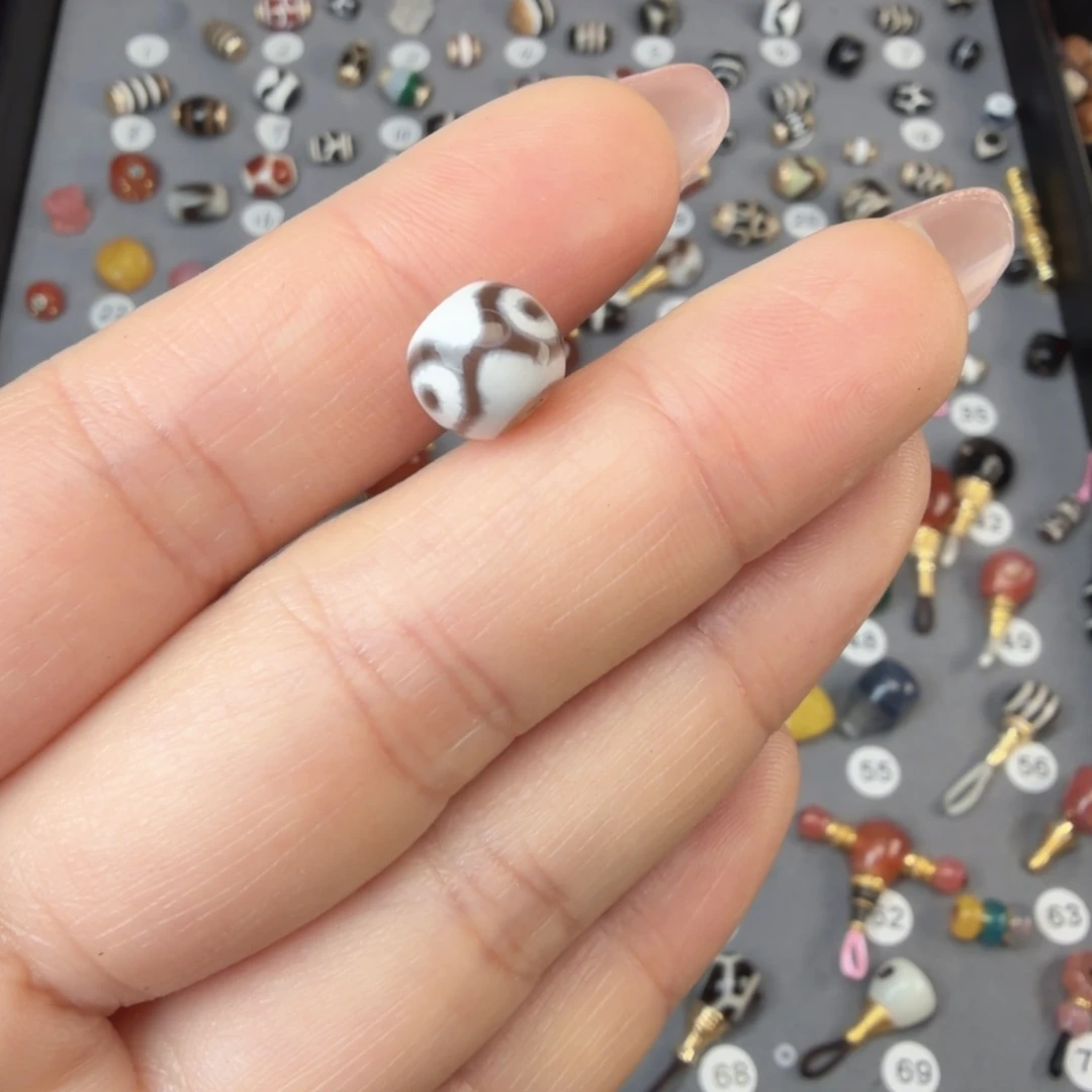 玛瑙/玉髓未镶嵌饰品