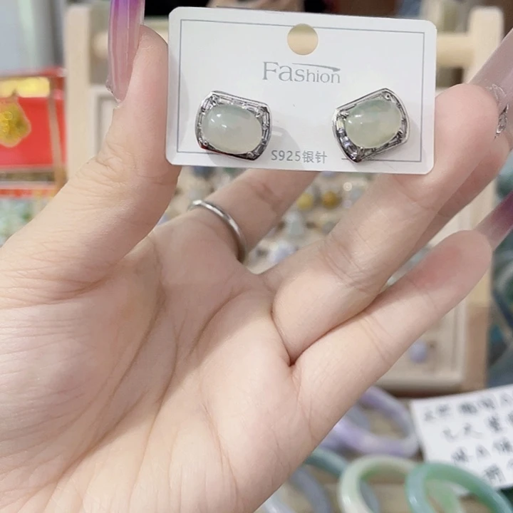 颈饰未镶嵌翡翠天然翡翠Ａ货