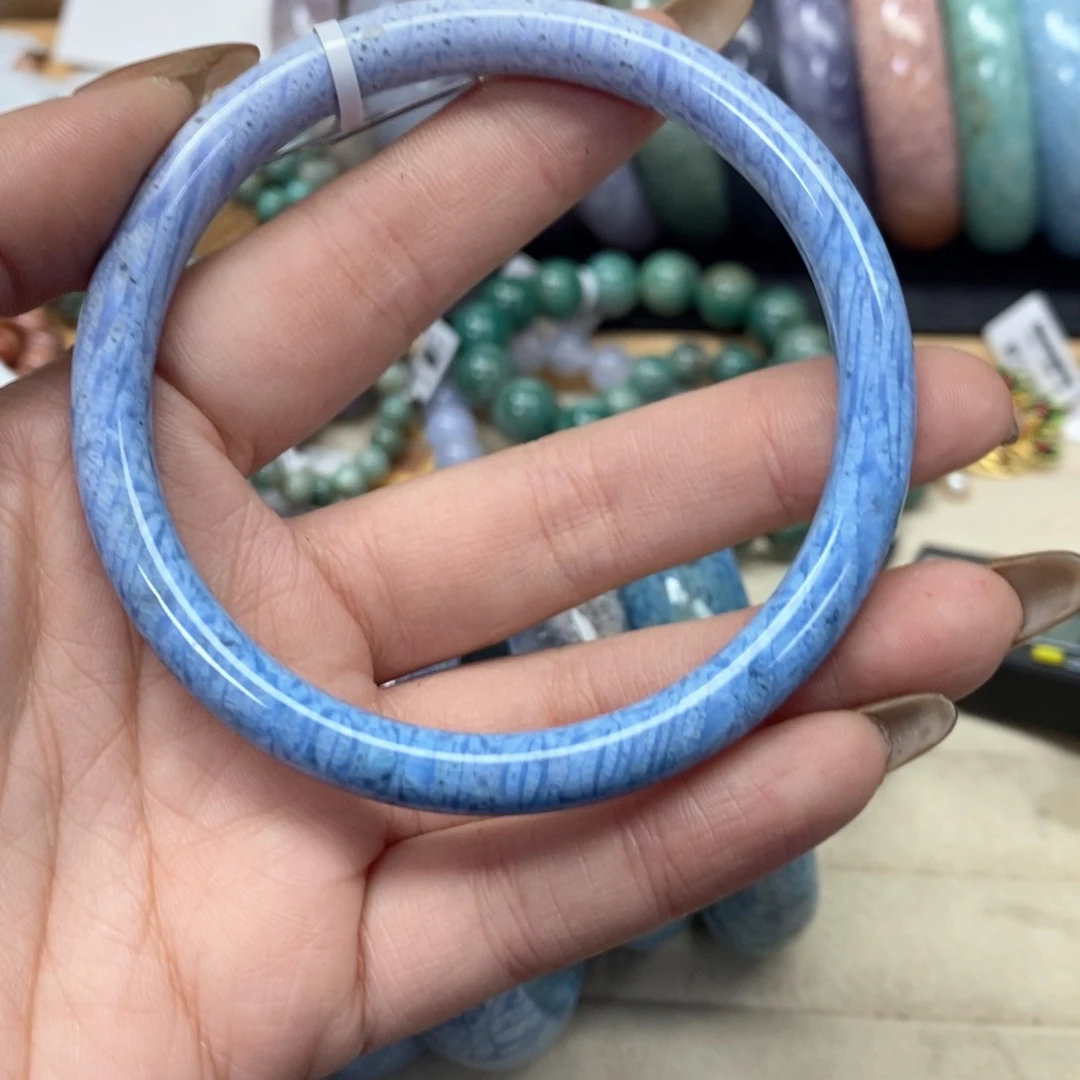 硅化珊瑚（珊瑚玉）手链未镶嵌?****o354