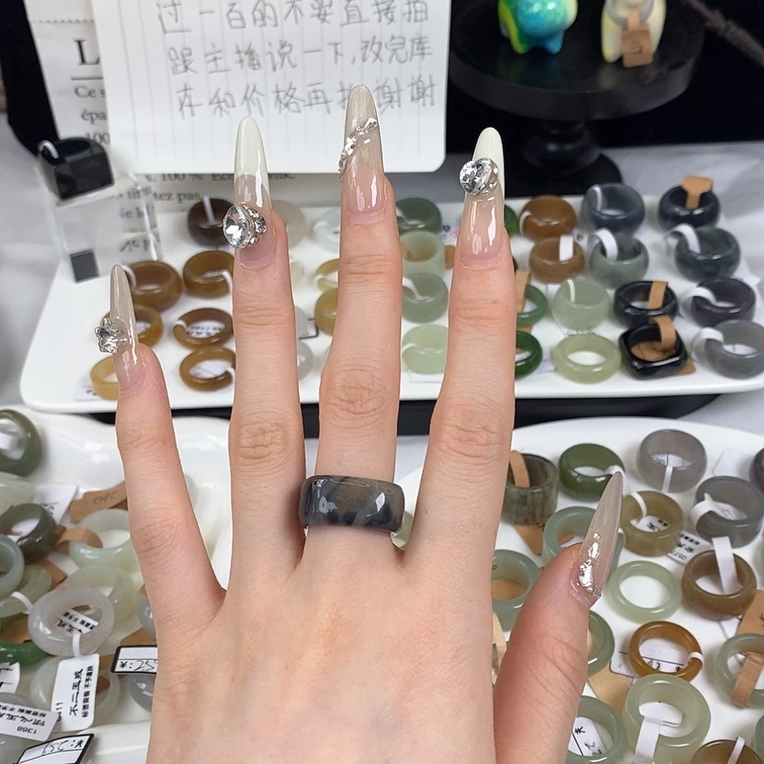 未镶嵌戒指和田玉z26腰花方圆16.6