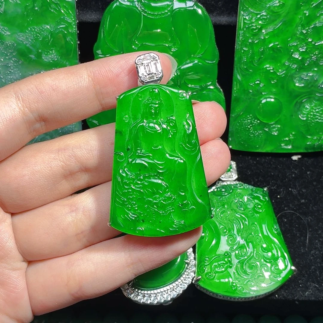 翡翠银S925镶嵌颈饰天然A货翡翠