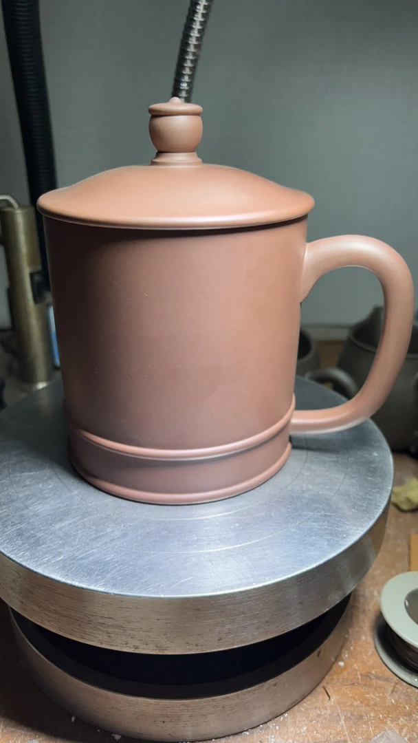 宜兴紫砂精品手工老板办公盖杯