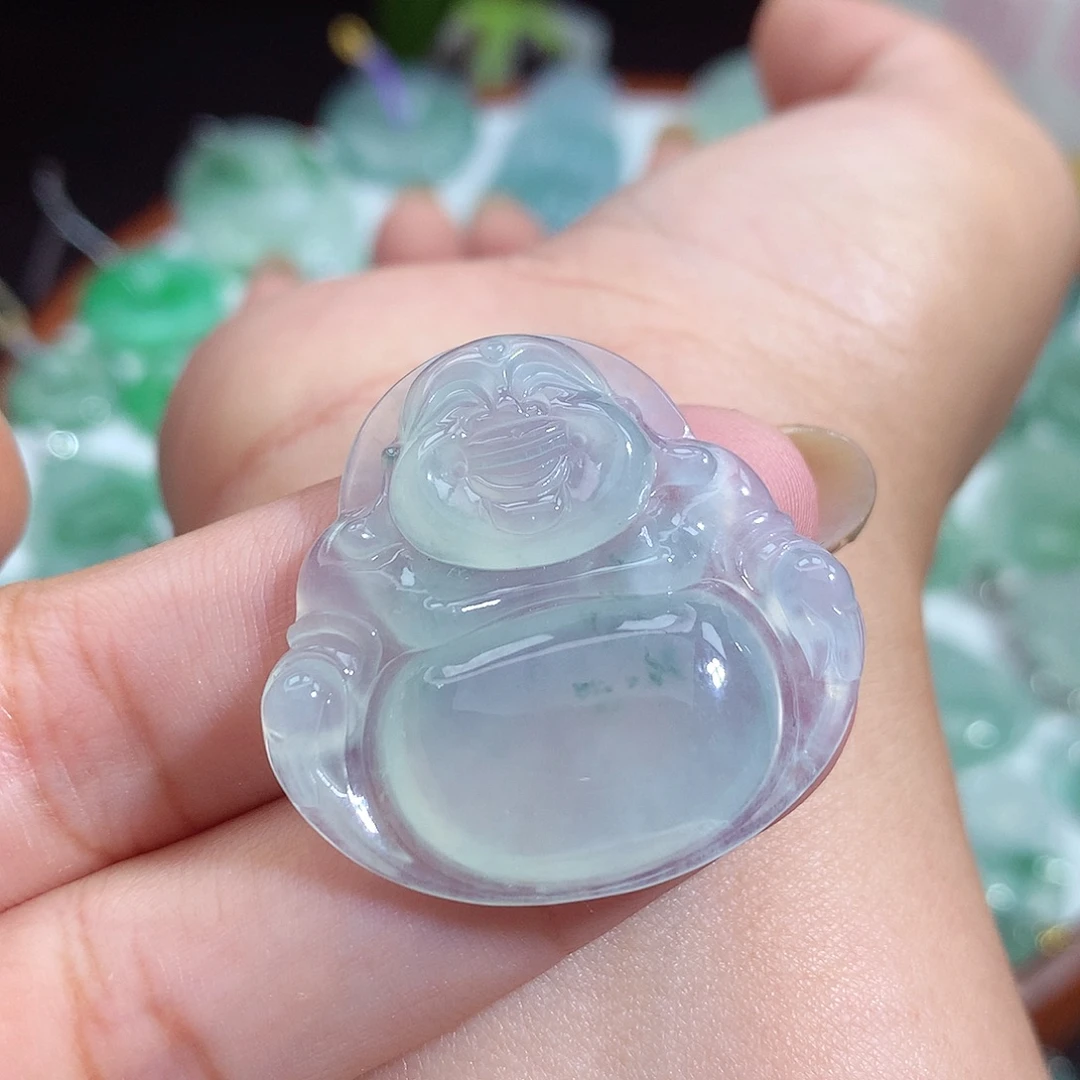 翡翠未镶嵌颈饰佛公