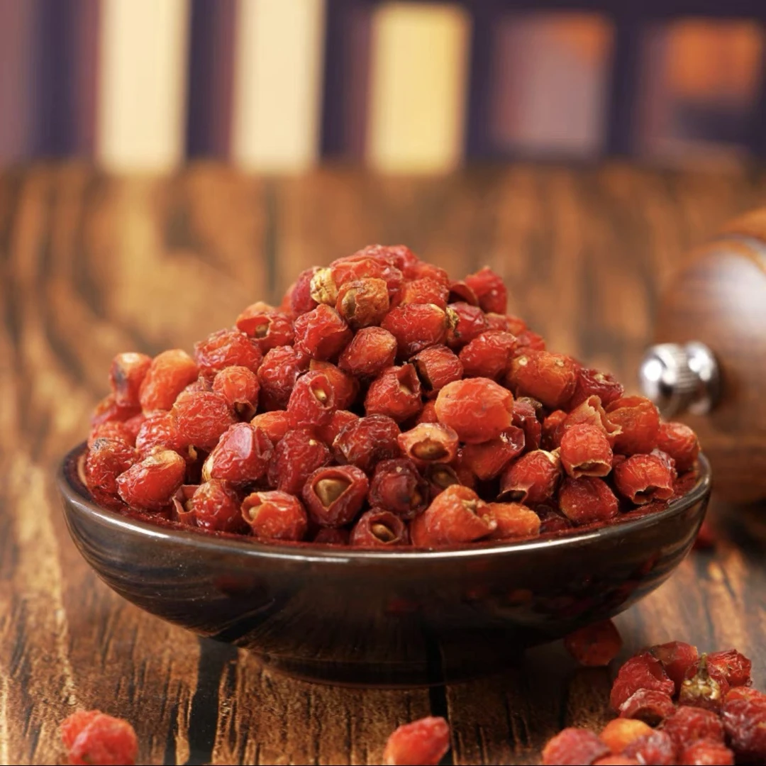 现收山货，滋补紫衫果