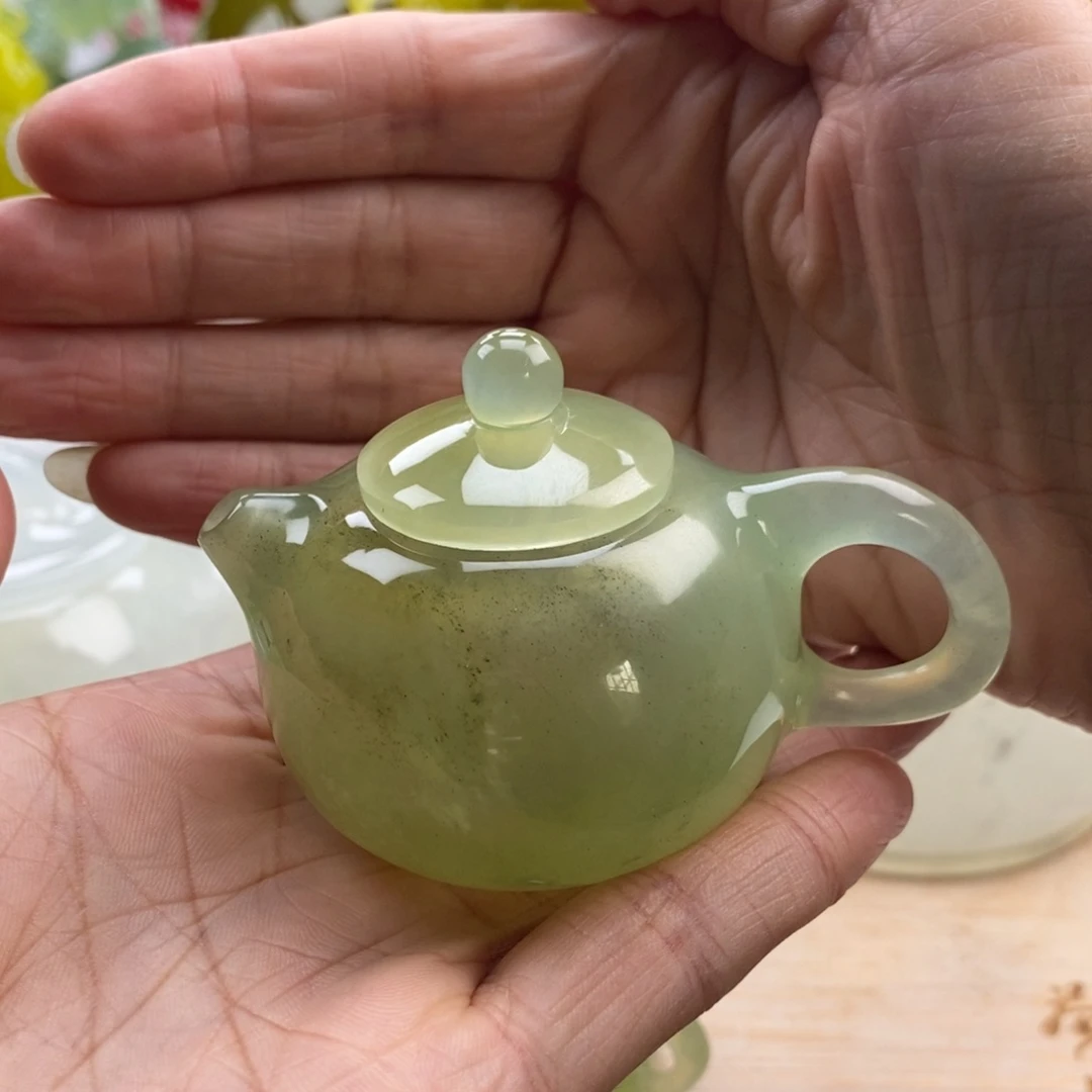 一***光岫玉未镶嵌四大名玉手把壶