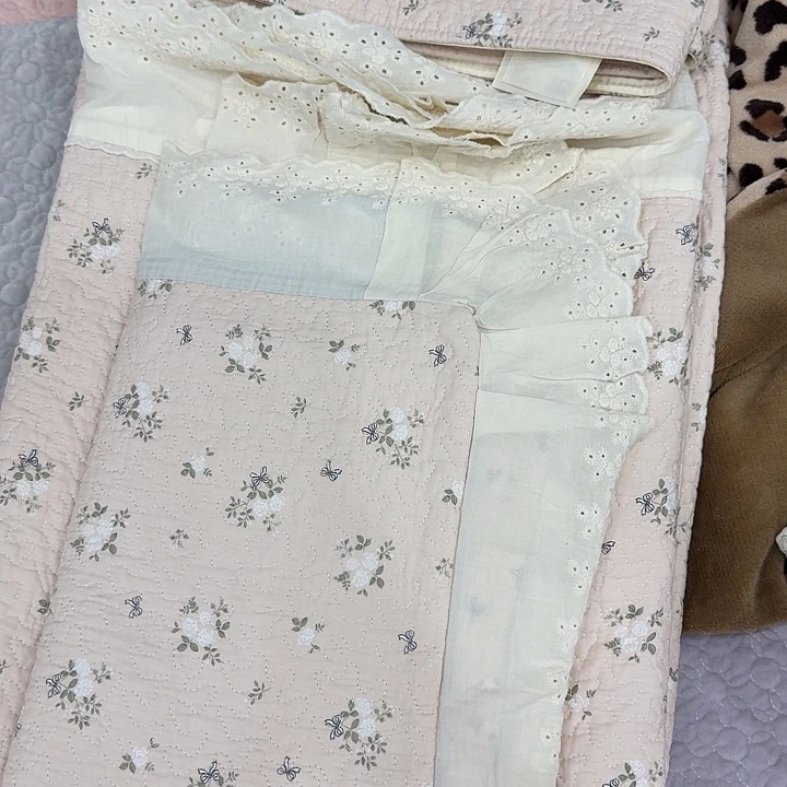 银鼠毛三件套粉色白花