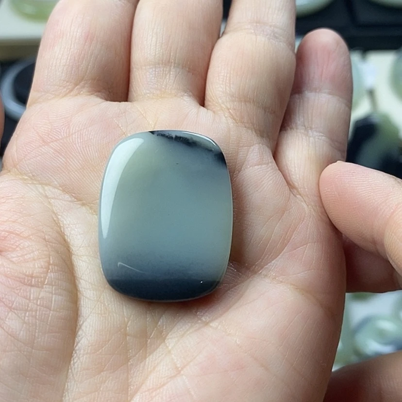 【闪购商品】颈饰未镶嵌和田玉