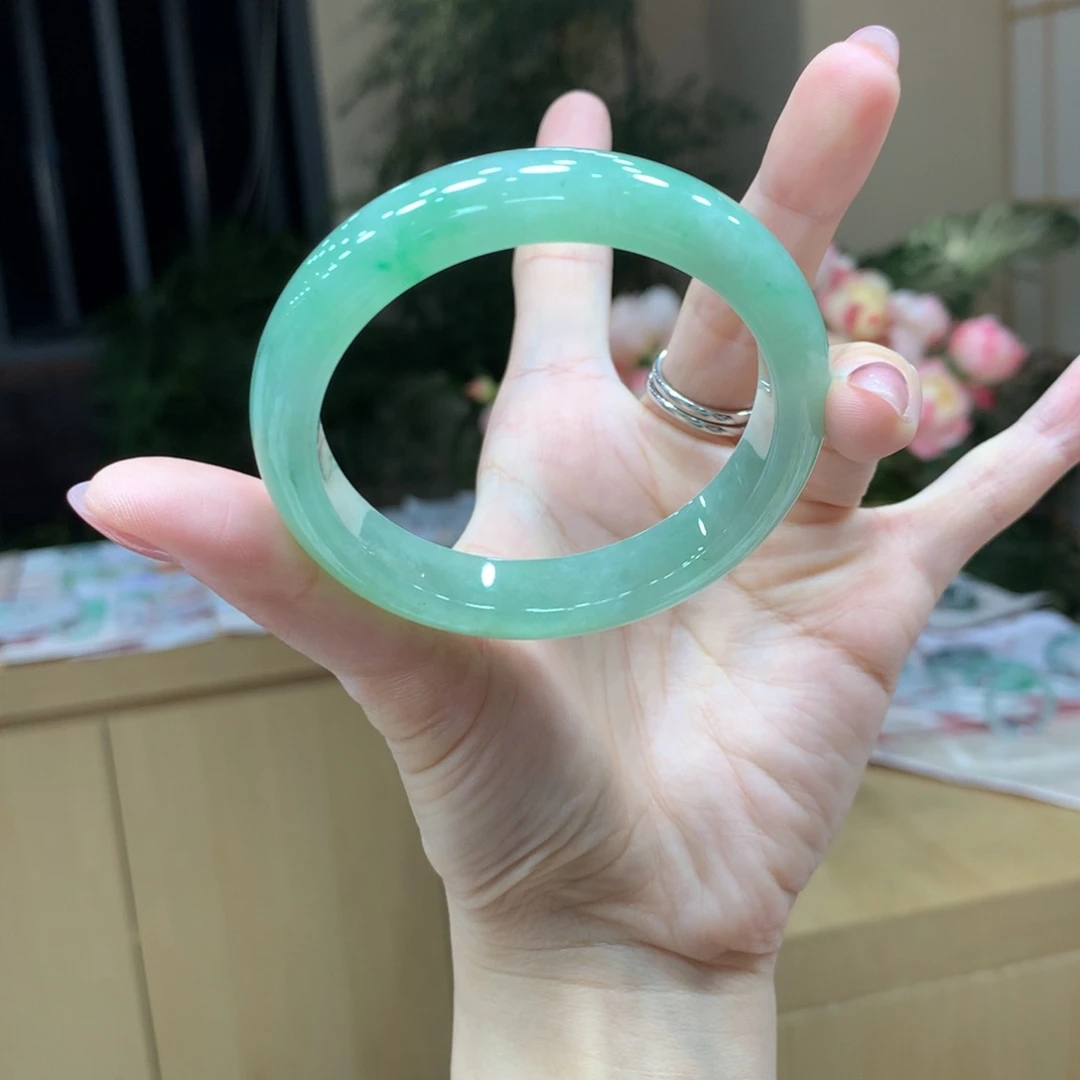 未镶嵌手镯翡翠不退不换