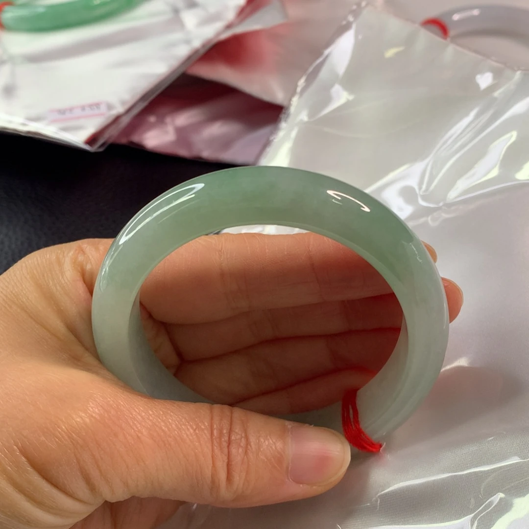 富***霞翡翠未镶嵌手镯翡翠手镯55.9