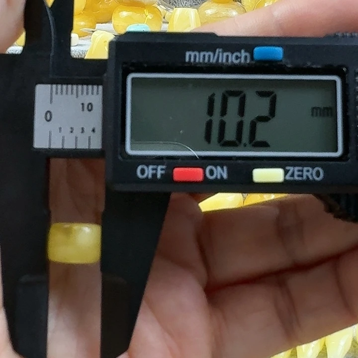 蜜蜡未镶嵌裸石46