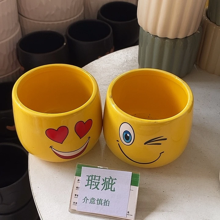 紫砂花盆多肉瑕疵盆有孔。