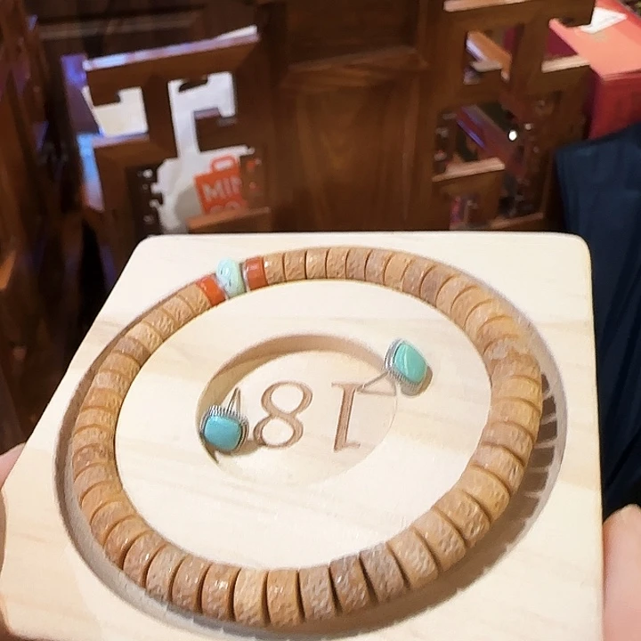 猴头核桃手串滨****猴头手串