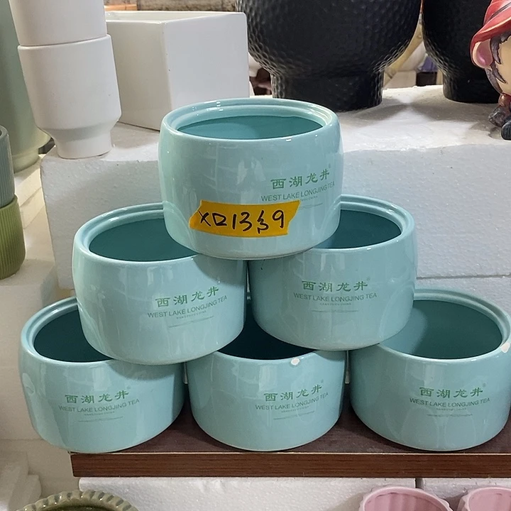 摆件陶盆有孔 瑕疵介意勿拍