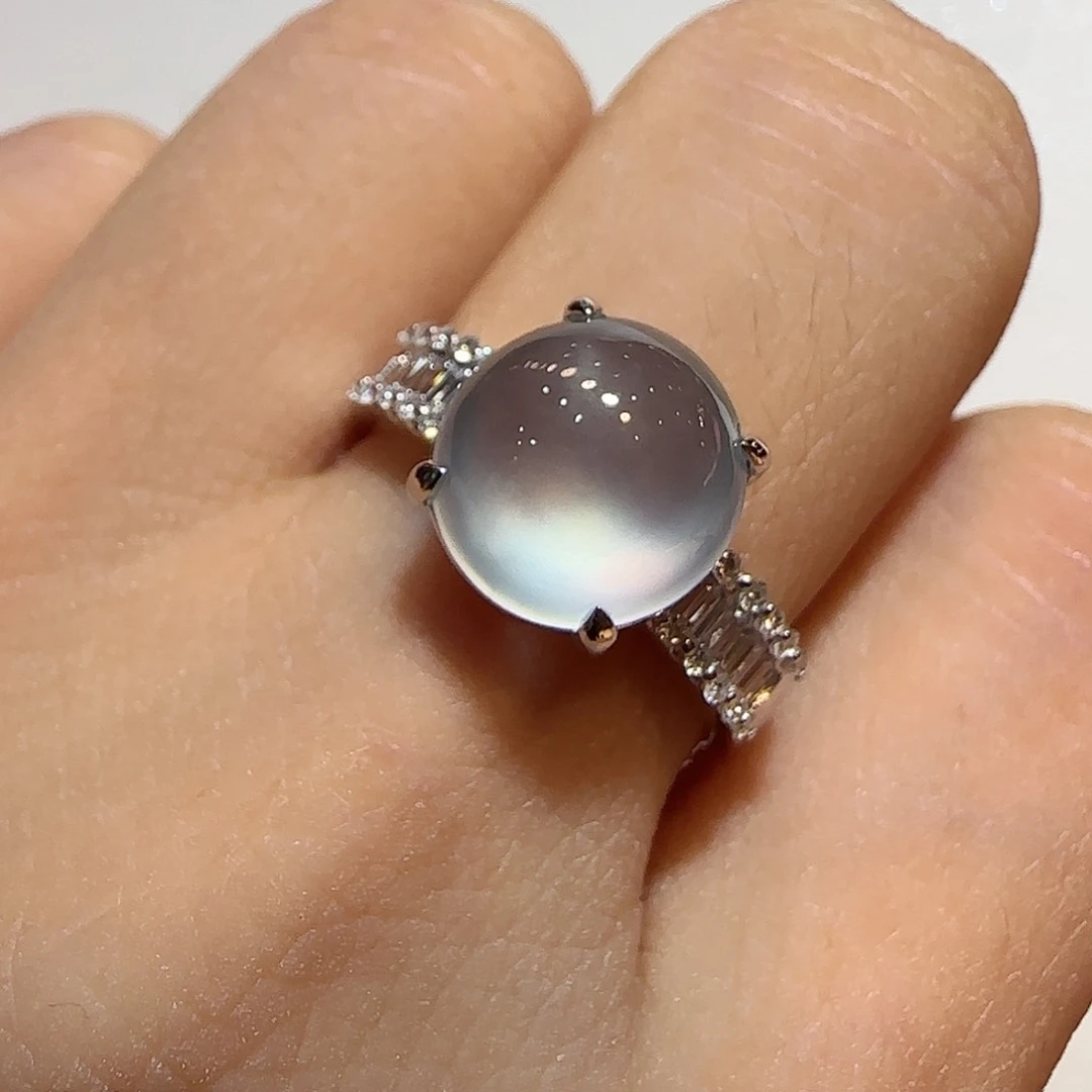 翡翠戒指18K金镶嵌戒指