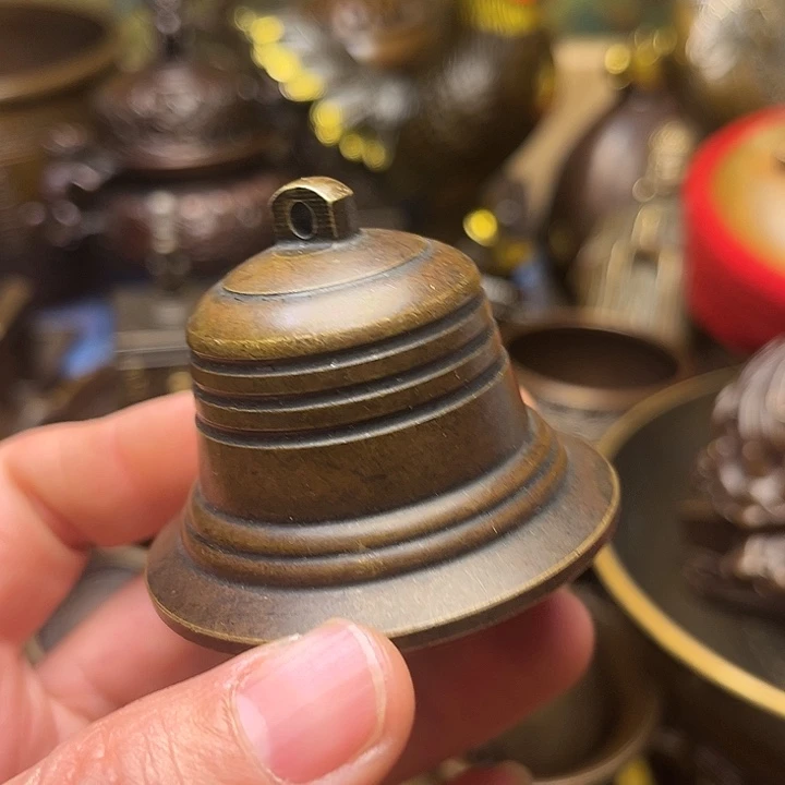 精美铜器批发档口