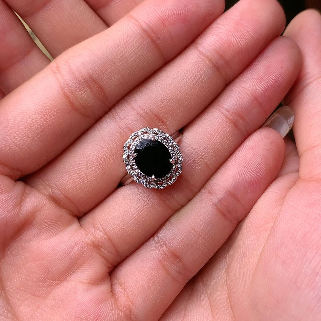 蓝宝石戒指银S925镶嵌金***?