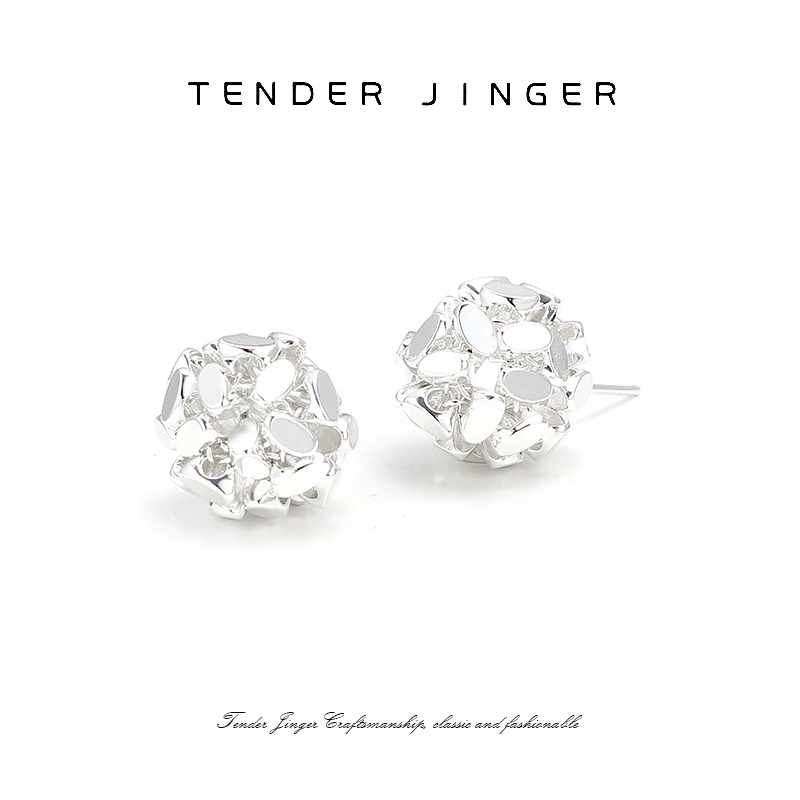 Tender Jinger 铜合金耳饰 25新款银色烟花精致耳环时尚百搭