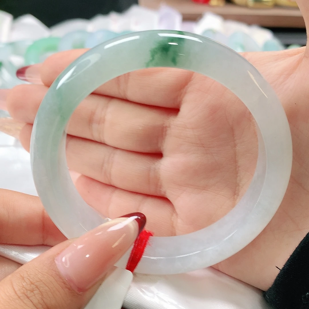 翡翠未镶嵌手镯缅甸天然翡翠