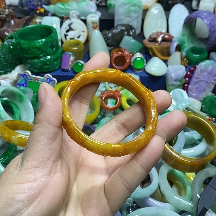 颈饰未镶嵌翡翠善*官方正规军回血放漏