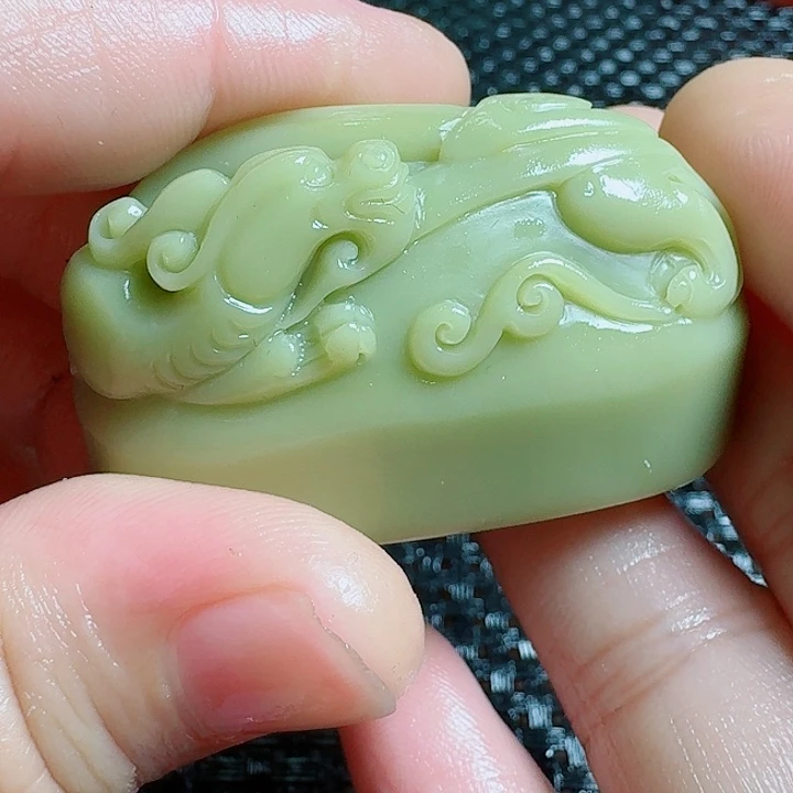 小***哥青田石真真正正章