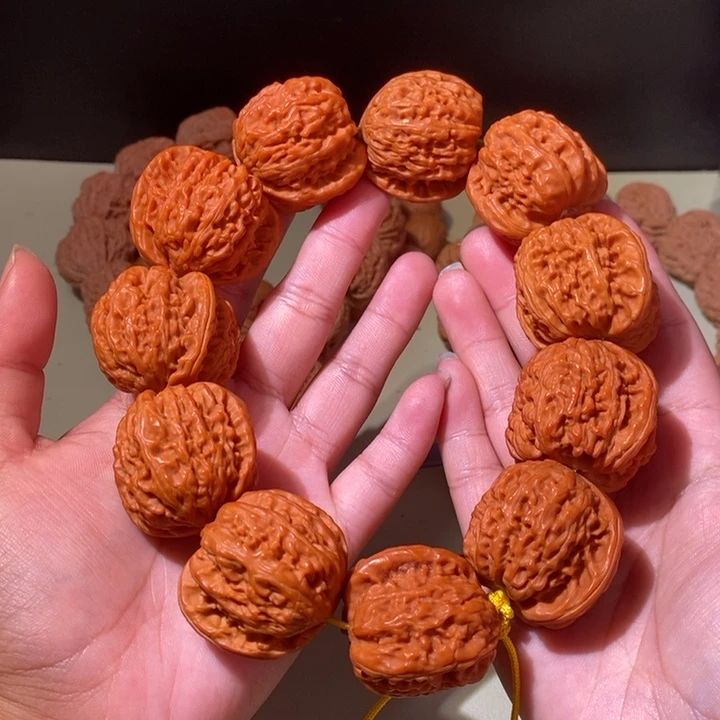 文玩核桃手串……14