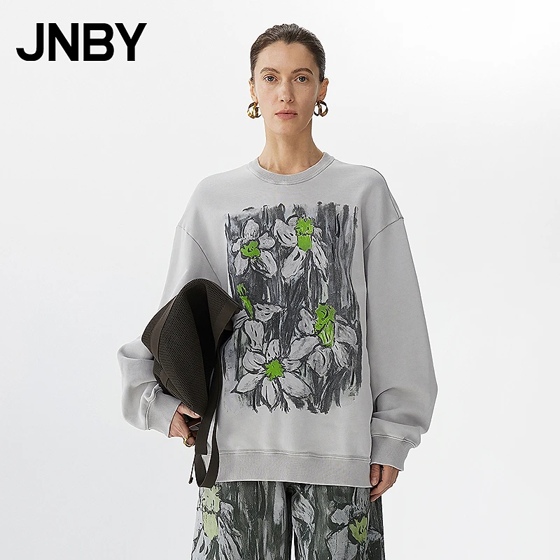 JNBY/江南布衣春秋圆领卫衣女花卉图案宽松长袖休闲通勤5P1413550