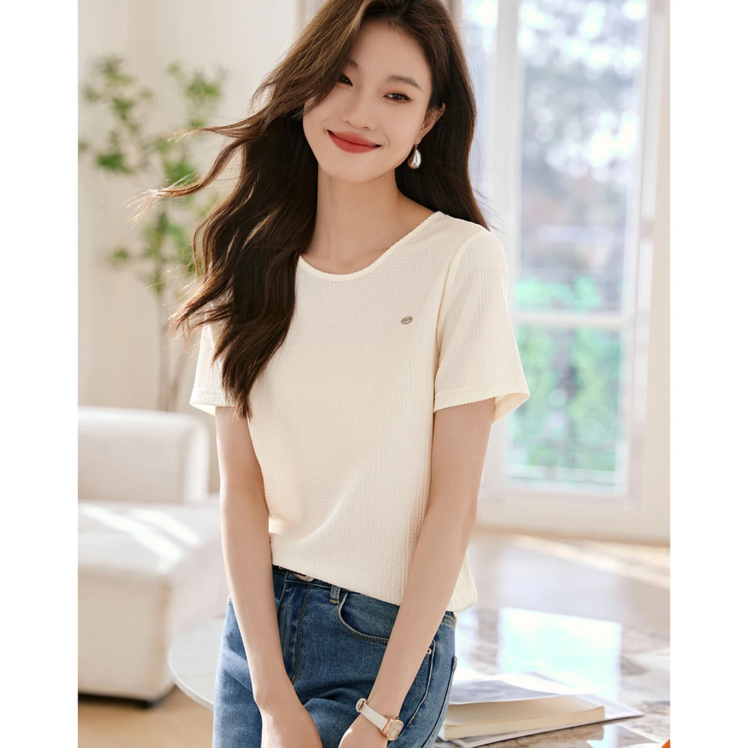 沫晗依美25夏新款通勤肌理感圆领简约纯色短袖女士上衣T恤6567