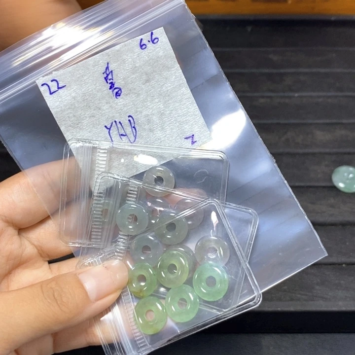 定制翡翠未镶嵌暮*?