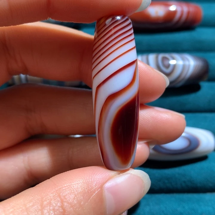 未镶嵌玛瑙/玉髓珠宝奇石