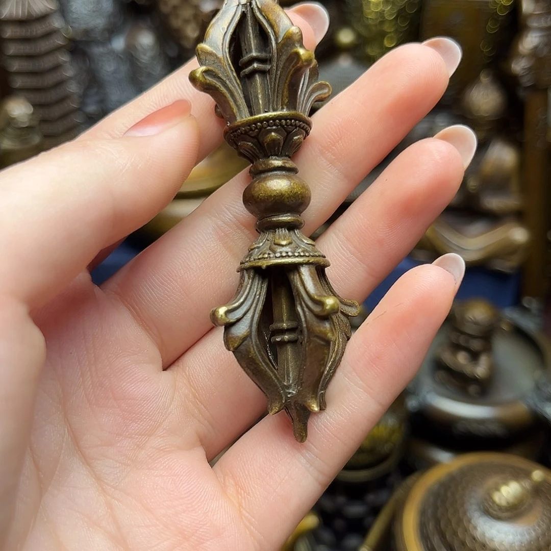 精美铜器点击下单