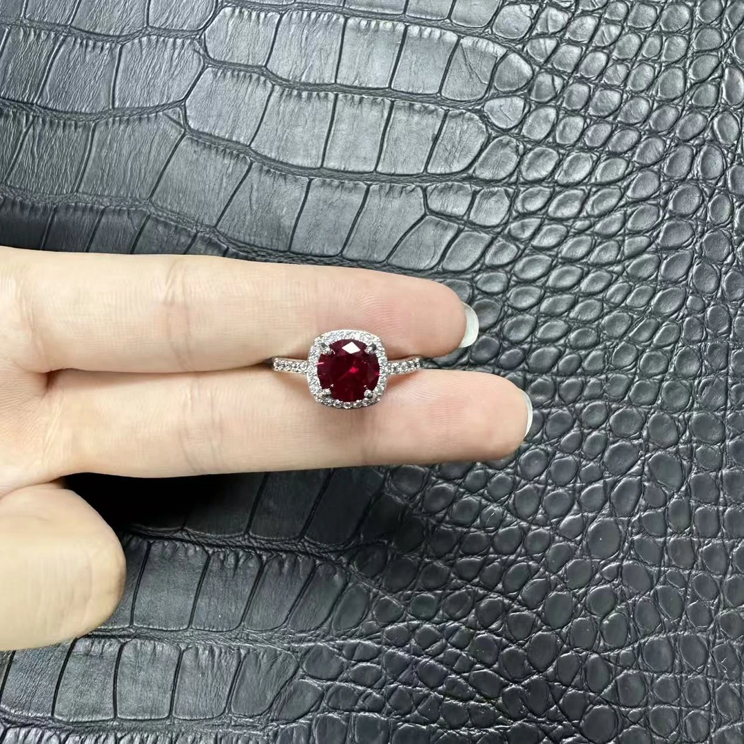 JDP1099阿鲁沙-典藏轻奢红宝石-精工925戒指