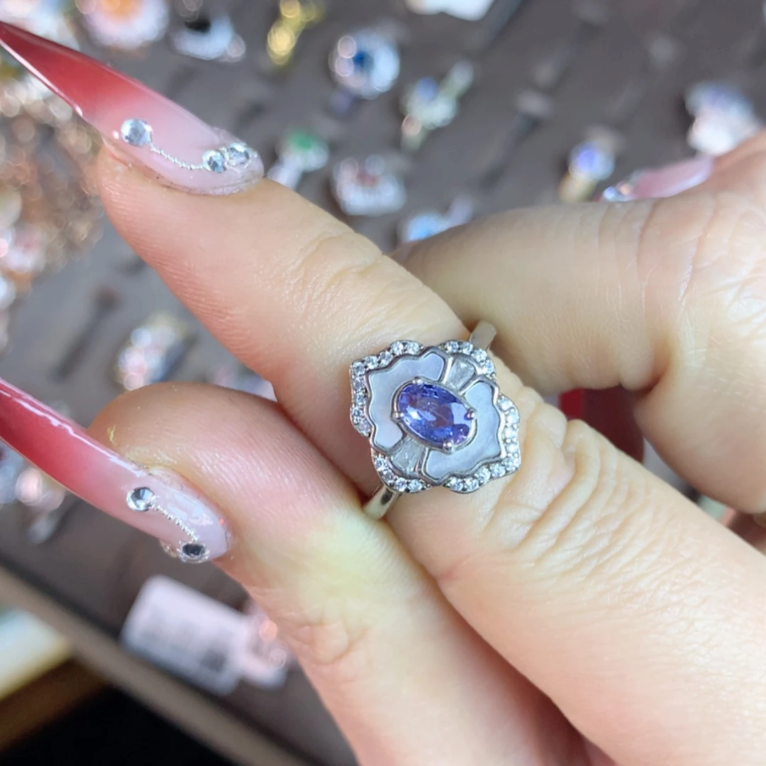 【闪购商品】瓷片楚楚中古满55包邮