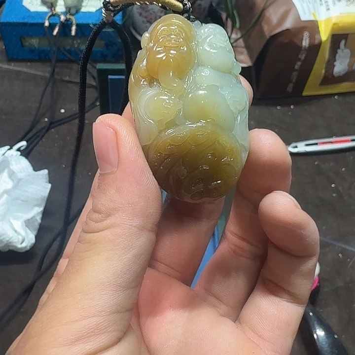 未镶嵌和田玉（糖玉）车挂