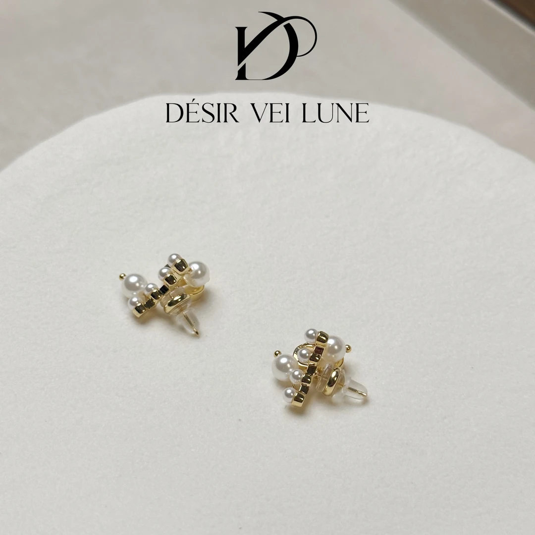 铜合金仿珍珠耳饰 耳钉6135复古法式