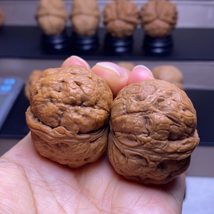 文玩核桃把件麒麟背43