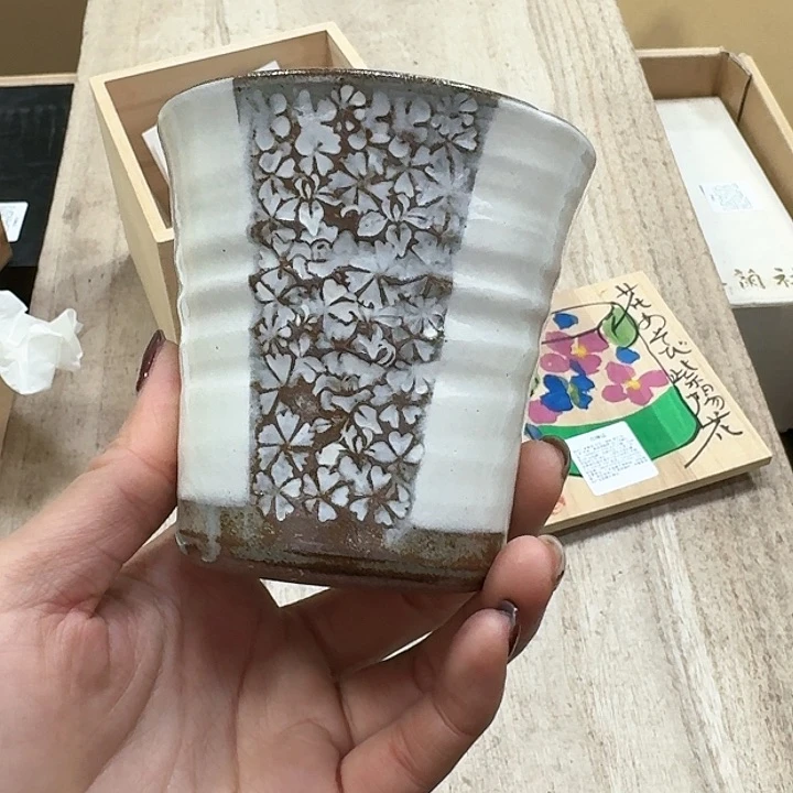 瓷片叫****行噗哈哈哈哈哈哈哈哈哈哈