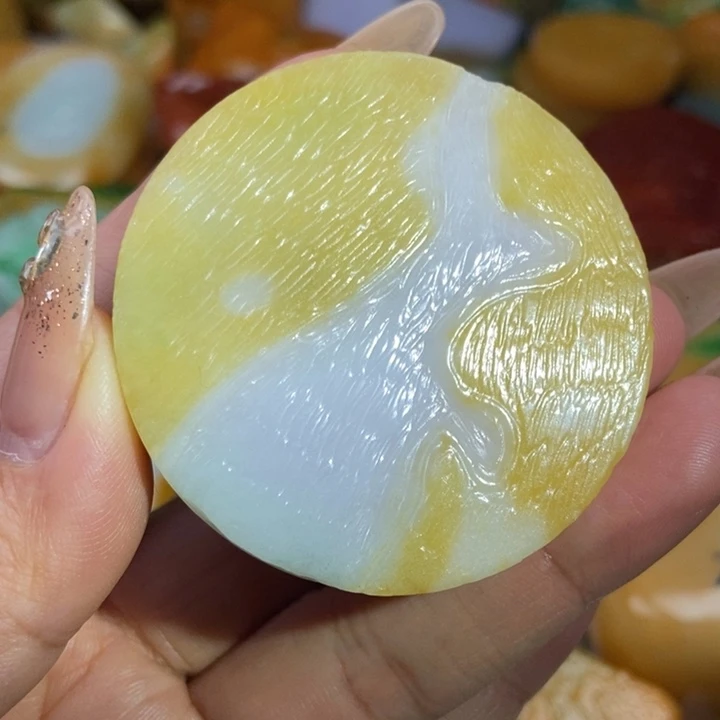 祥***翡翠未镶嵌颈饰缅甸