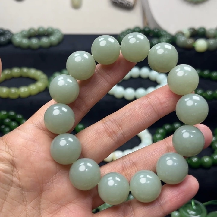 和田玉未镶嵌手链卡16