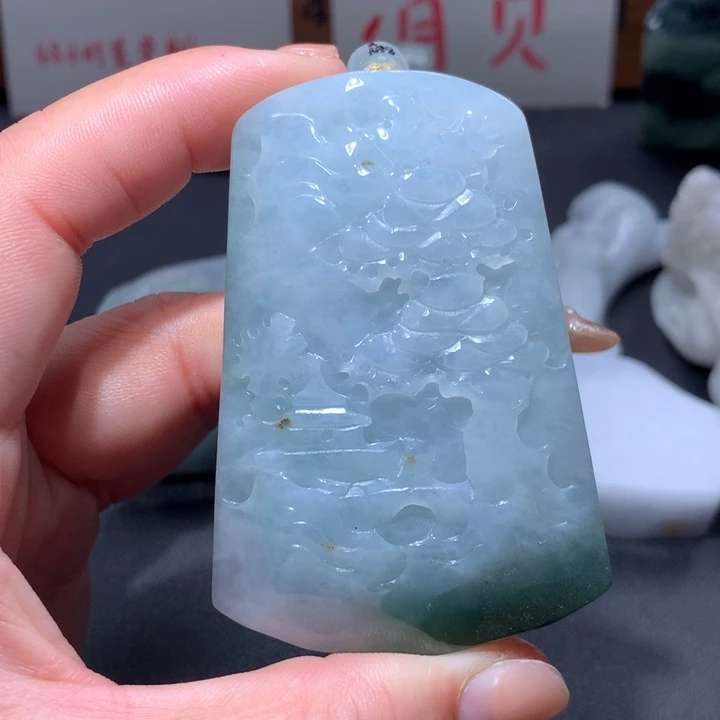 翡翠未镶嵌颈饰保真天然A货翡翠